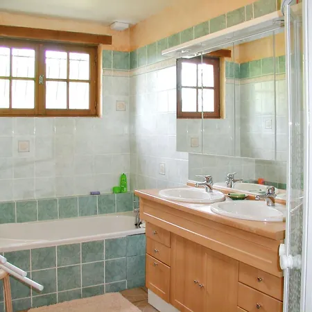 Vila Charmante A Avec Piscine Et Jardin *