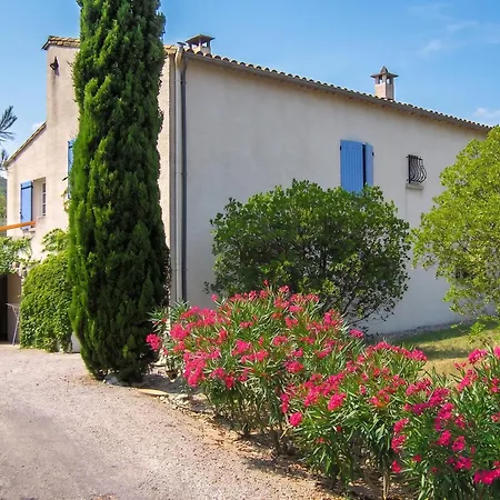 Charmante A Avec Piscine Et Jardin *