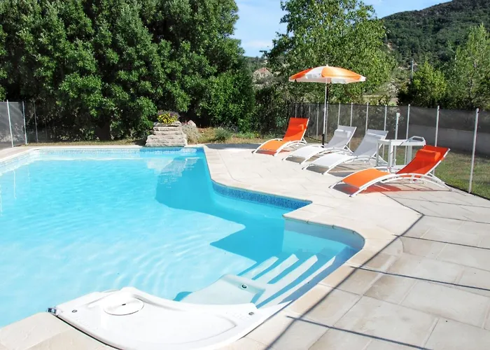 Charmante A Avec Piscine Et Jardin Pompignan (Gard)